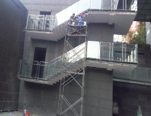 盈泰中心室外外樓梯防水維修